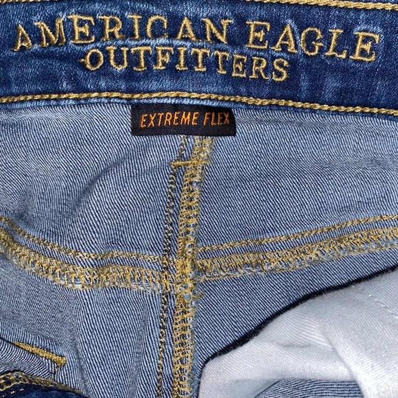 American Eagle Distressed Jean Shorts - Picture 3 of 4